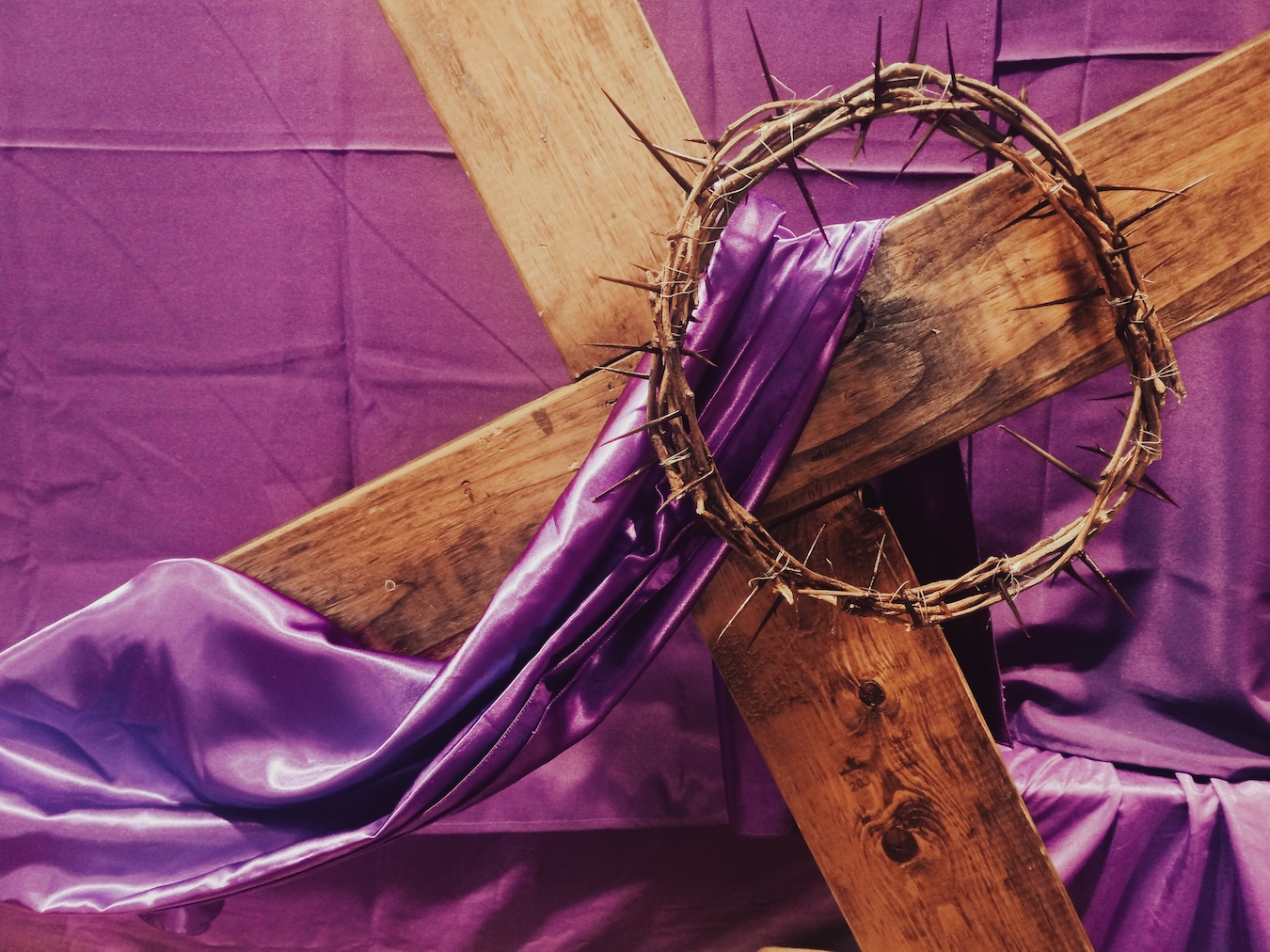 Cross and crown of thorns